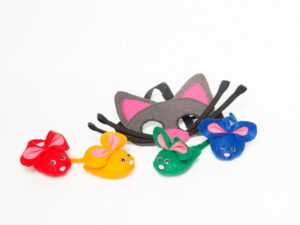 Cat”ch” a mouse